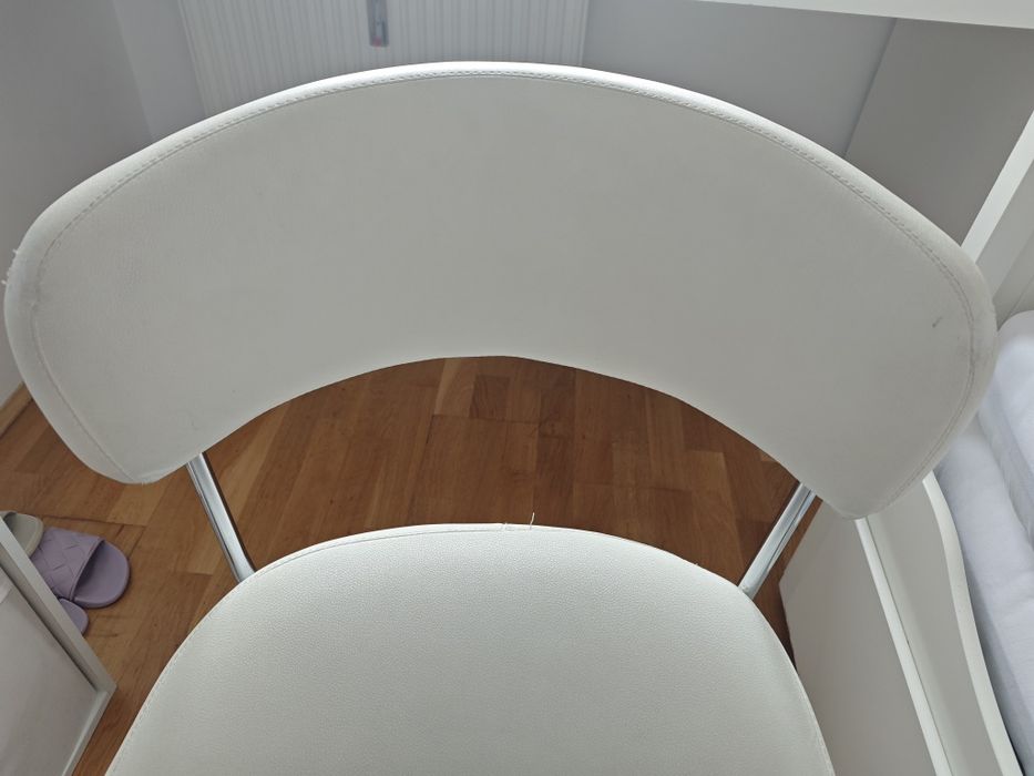 Krzesła biurowe dwie sztuki