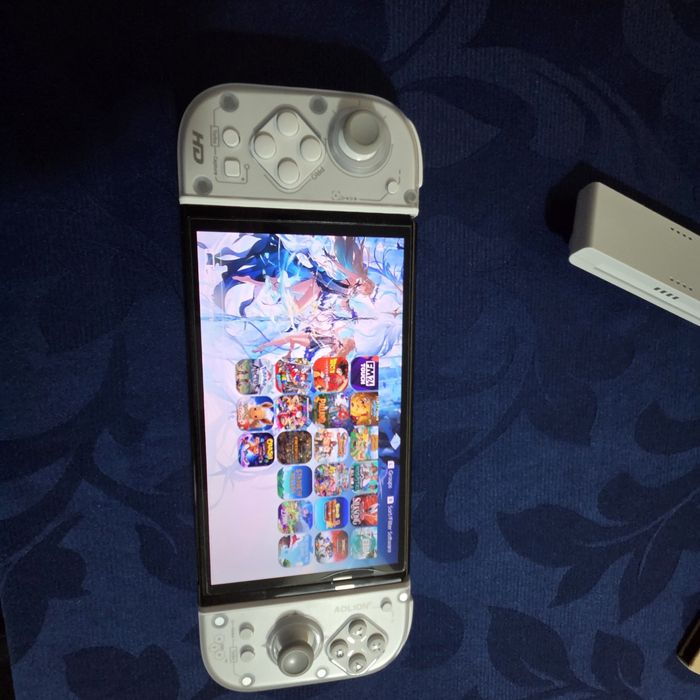 Nintendo Switch Oled desbloqueada + Extras