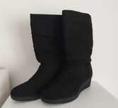 Botas Pretas 40 (c/ pouco uso)