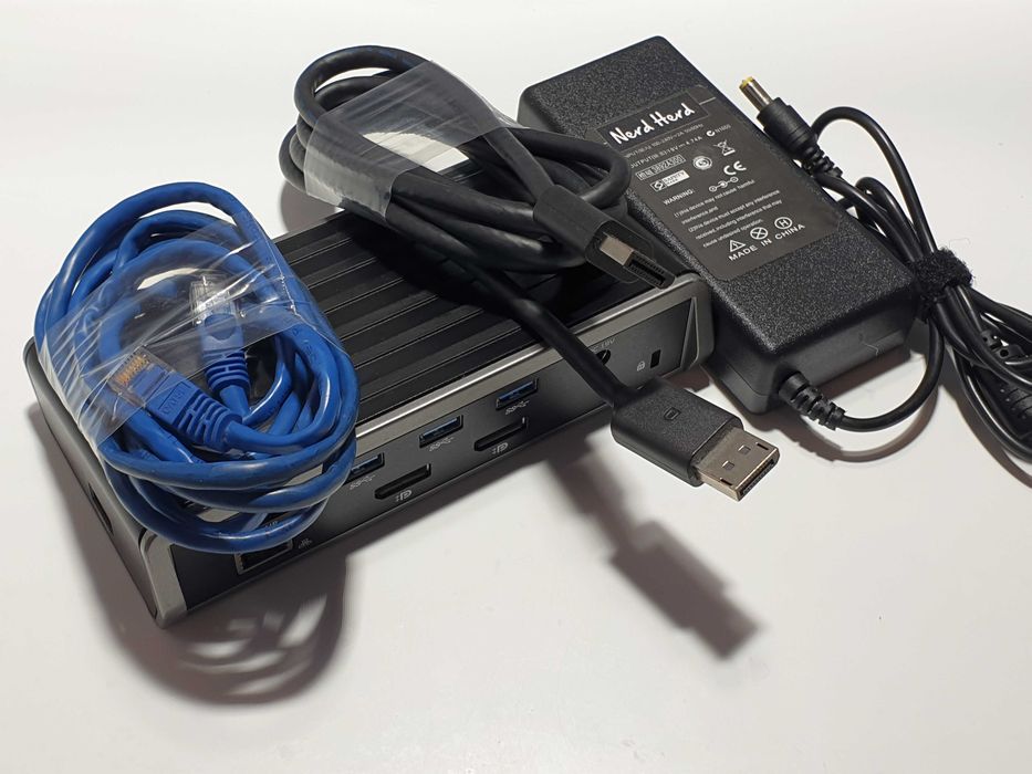 док станція Targus  Dock 150 USB 3.0 DV2K + зарядне