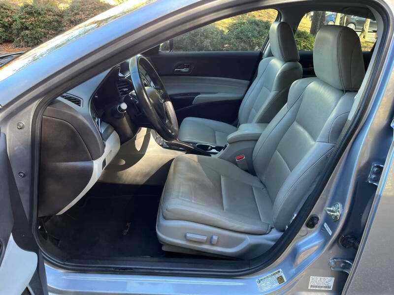 2017  Acura  ILX