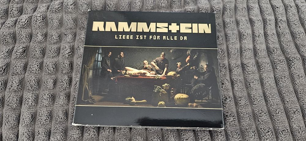 Rammstein  - Liebe ist fur Alle da.