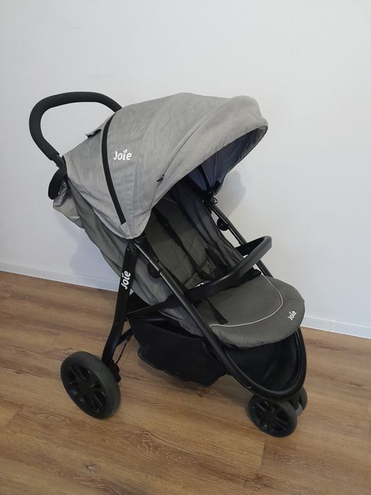 Wózek spacerówka joie