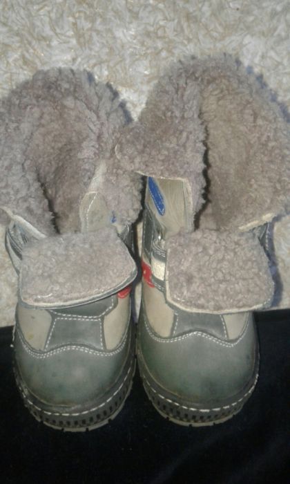 Демисезонные обувь ботинки 25р. сапожки сапоги ботиночки кожаные кожа