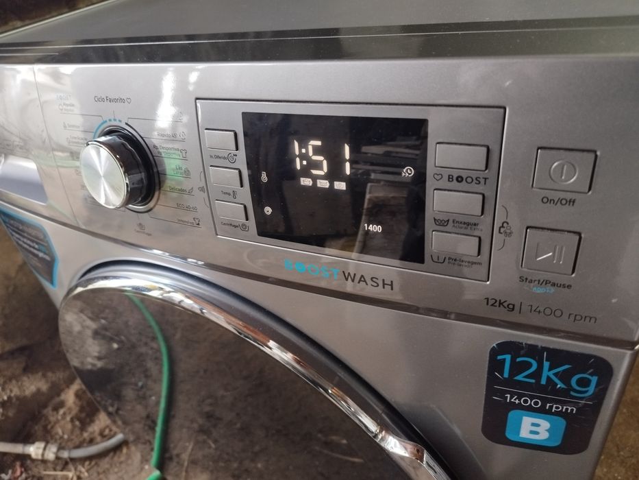 Máquina de lavar roupa