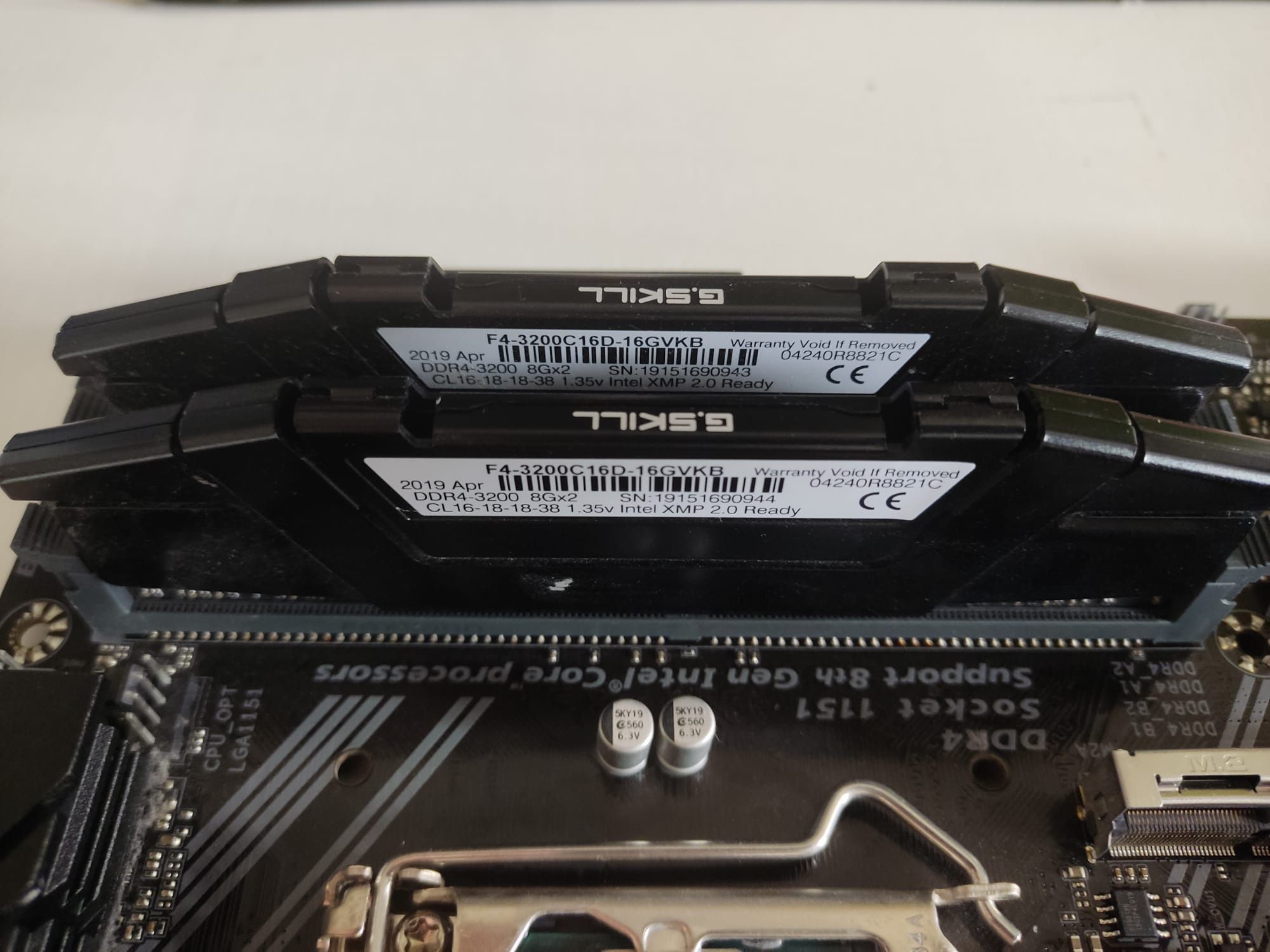 Zestaw:płyta główna GIGABYTE z390 Gaming SLI, procesor Inter Core i5-9