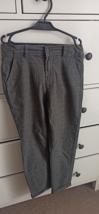 Eleganckie spodnie w kratę Smyk 134 chłopięce