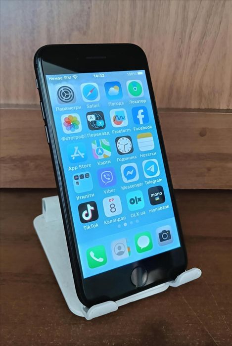 iPhone 8 айфон 8/64