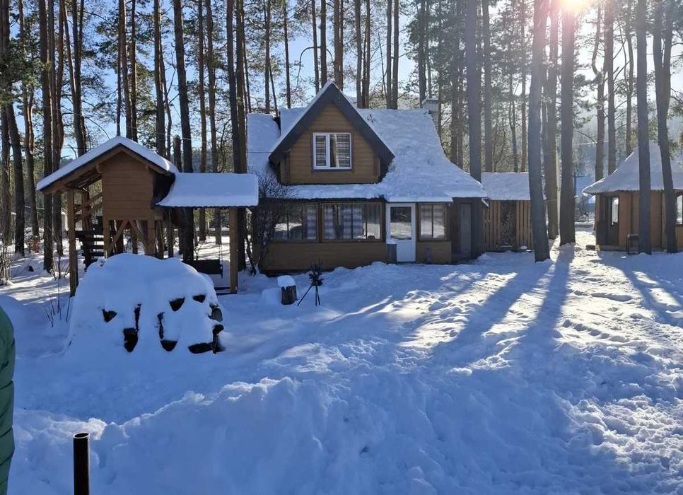 Котедж двоповерховий для сім