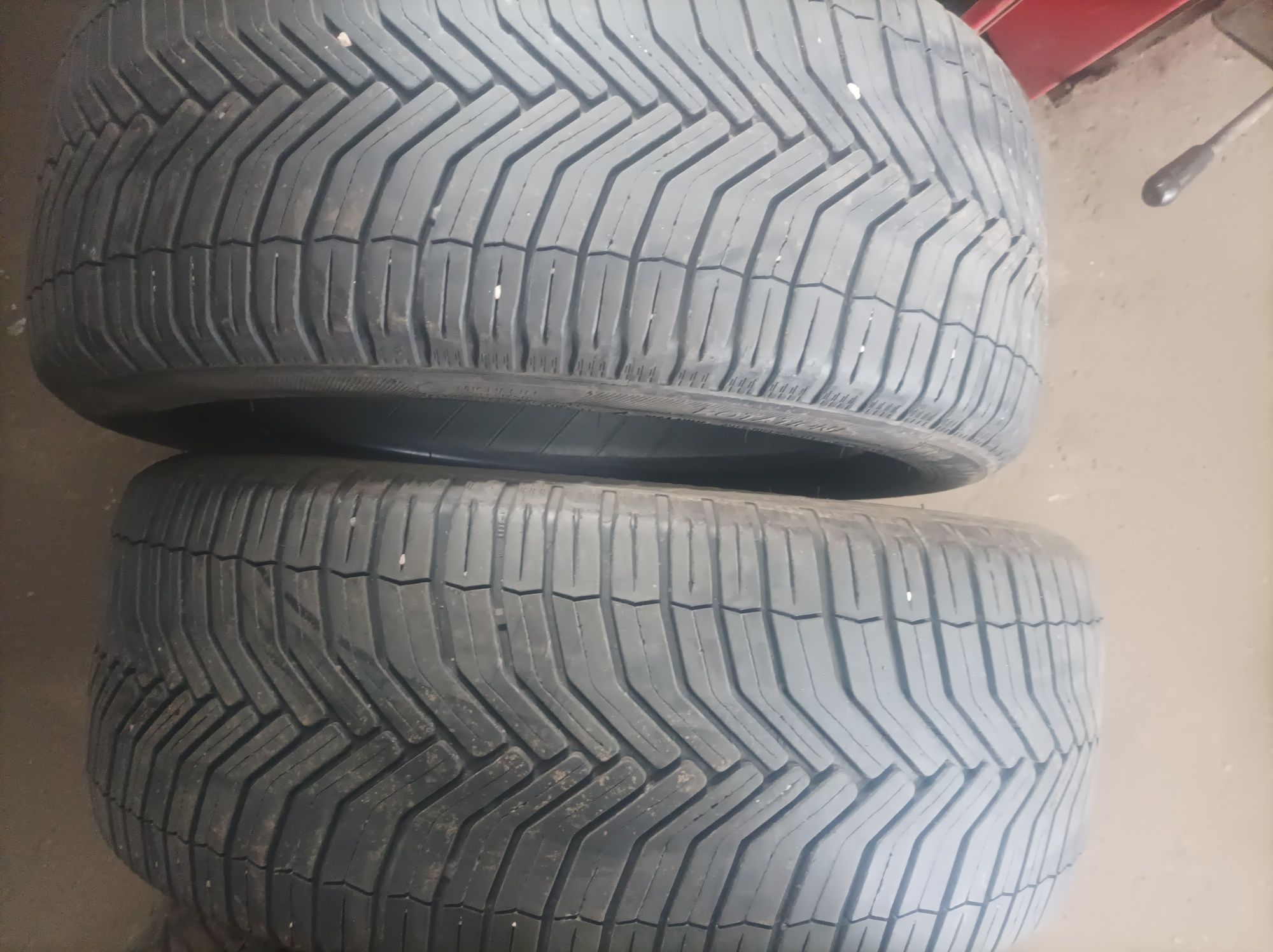 Michelin 225/45 R18 wielosezonowe