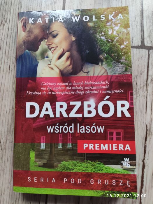 Książka " Darzbór wśród lasów"