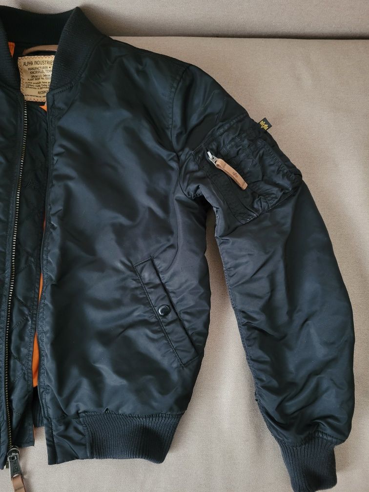 Бомбер М, Alpha Industries, альфа