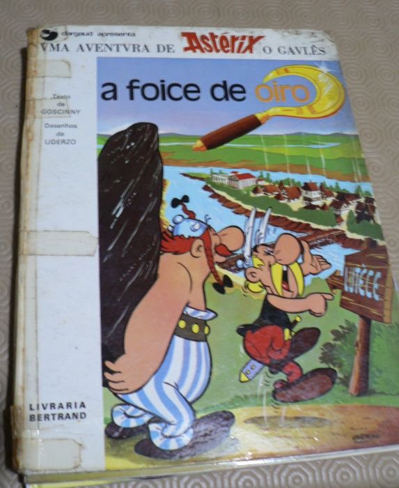 Banda desenhada Asterix A Foice de Oiro