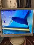 Монитор Philips 19