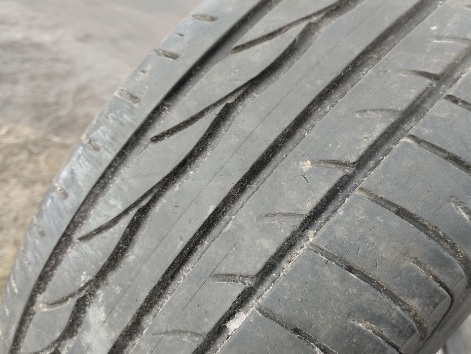 Шини літо P 16 205/55