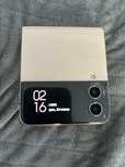 Samsung Galaxy Z Flip 4 5G uszkodzony