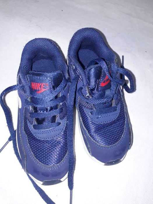 Кросiвки дитячi. 26 розмiр