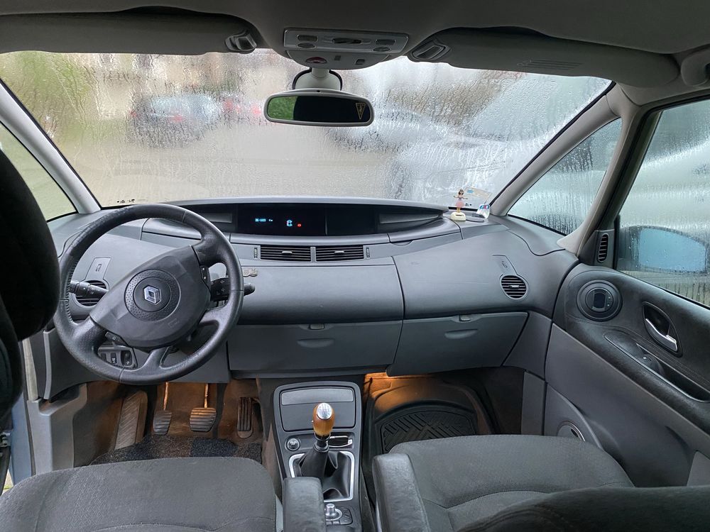 Renault Espace 2.0 dCi FAP Initiale