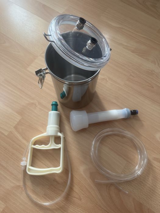 Ręczna dojarka dla kóz, owiec