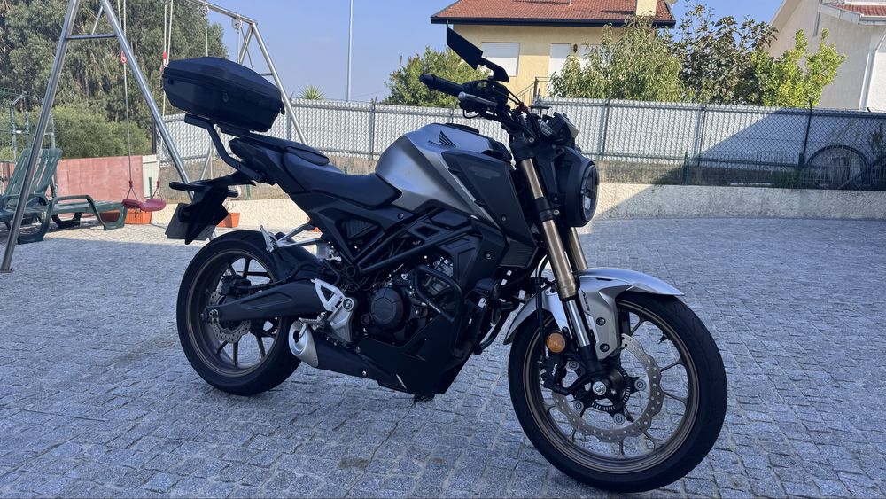 Honda CB125 R