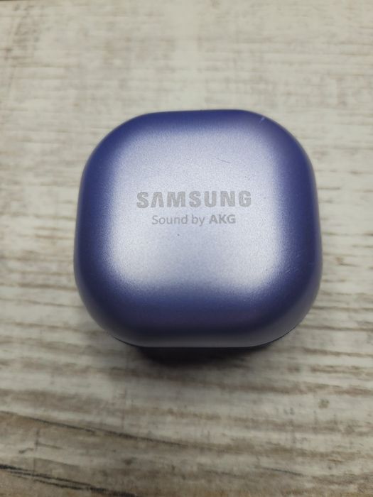Продам наушники Samsung Galaxy Buds Pro Violet (SM-R190)