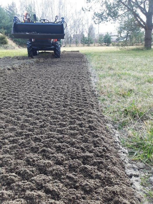 Usługi glebogryzarka separacyjna wyrównywanie terenu trawnik niwelacja