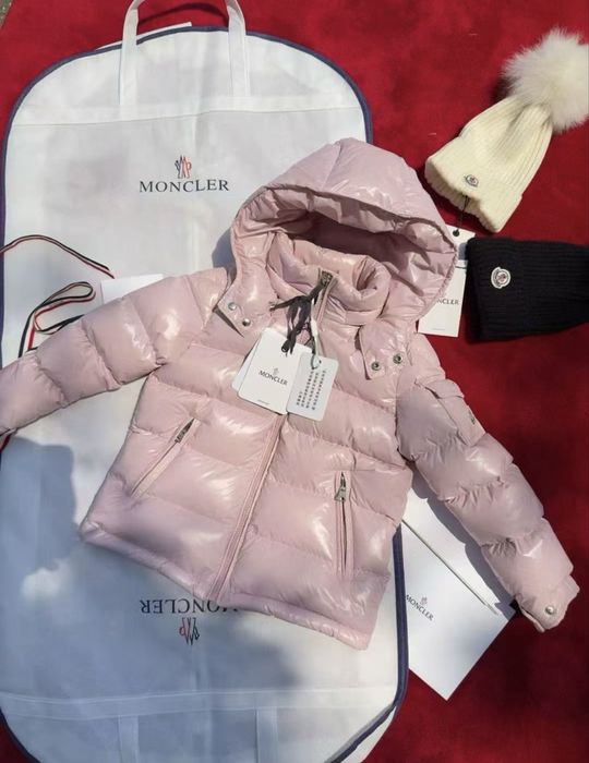 Стильний пуховик М.о.н.к.л.е.р.  110-170