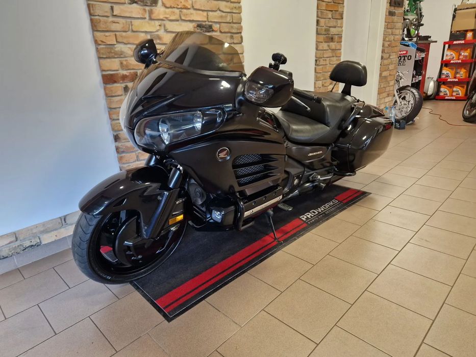 Honda GL Honda Gl 1800 Goldwing F6B Bagger 2014r serwisowany