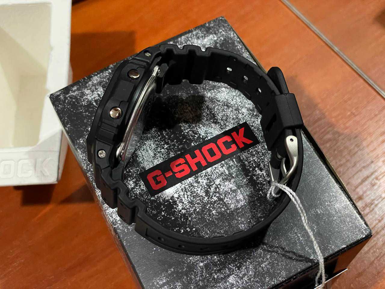 Casio G-Shock DW-5600BB-1 чоловічий годинник оригінал чорний Часы