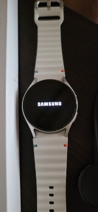 Часи Galaxy watch 7 40mm