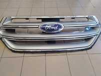 emblemat / znaczek  ford edge