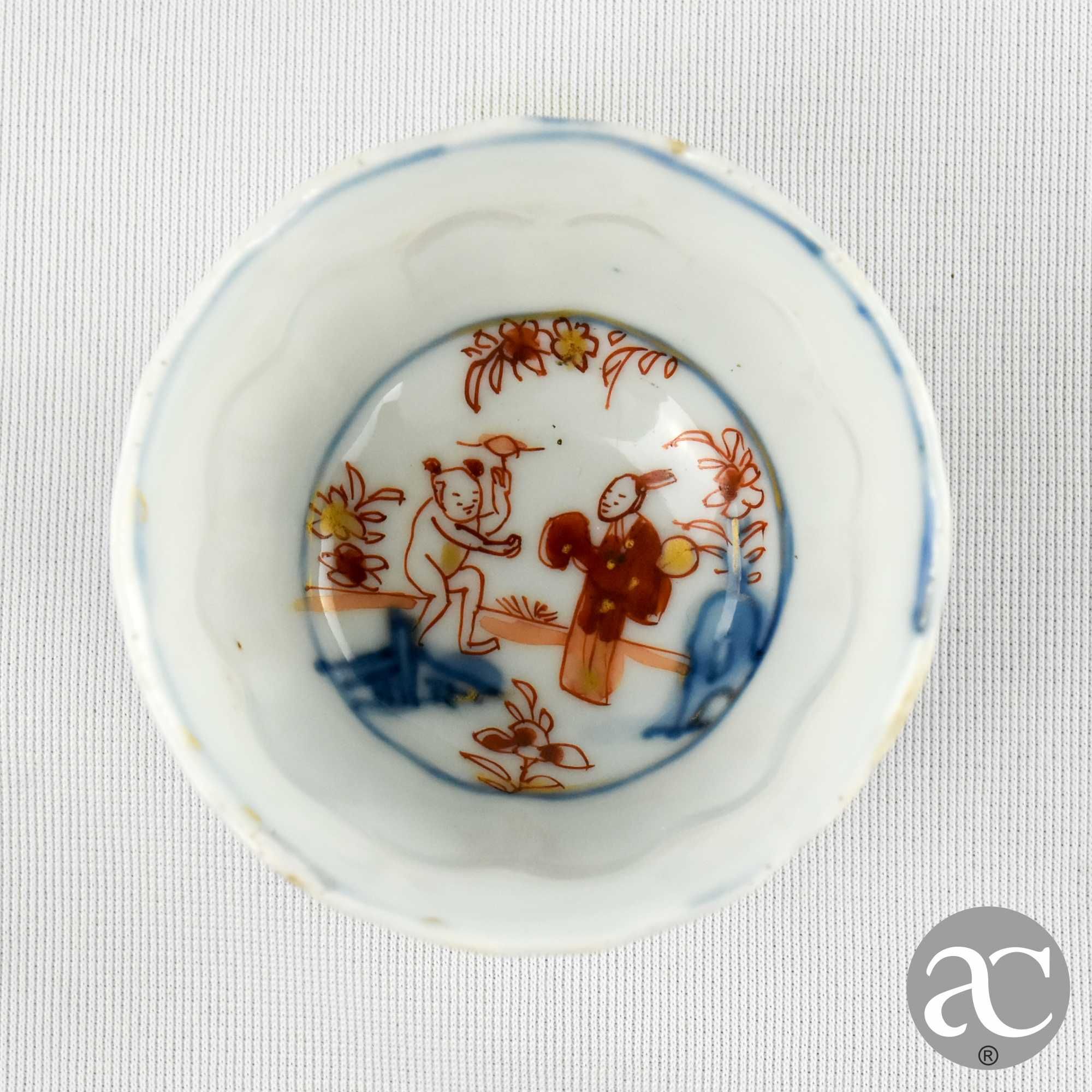 Par de taças Decor Imari Dinastia Qing Reinado Kangxi (1662 a 1722)