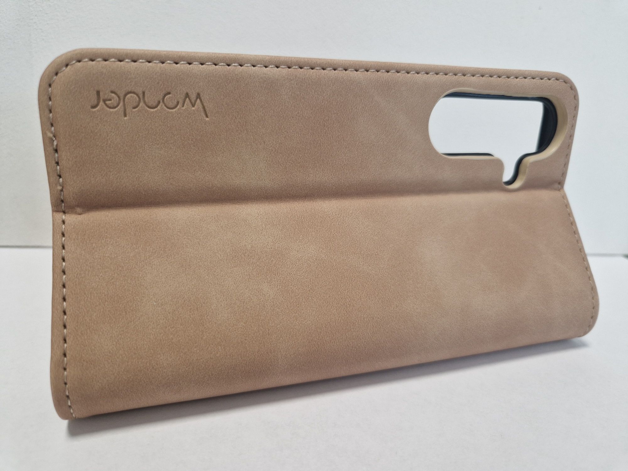Kabura Wonder Smart do Samsung Galaxy S25 cappuccino