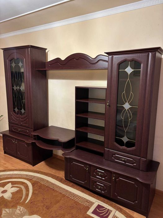 Срочно продам.Вітальня в гарному стані