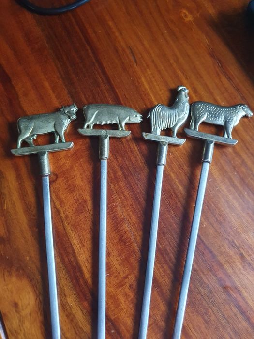 Oryginalne szpikulce do mięs, grilla