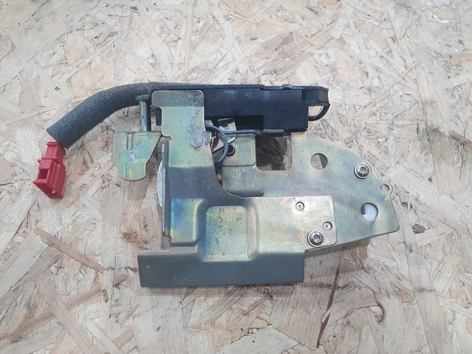 Zamek klapy bagażnika Vw Sharan 1 lift 06 rok sprawny