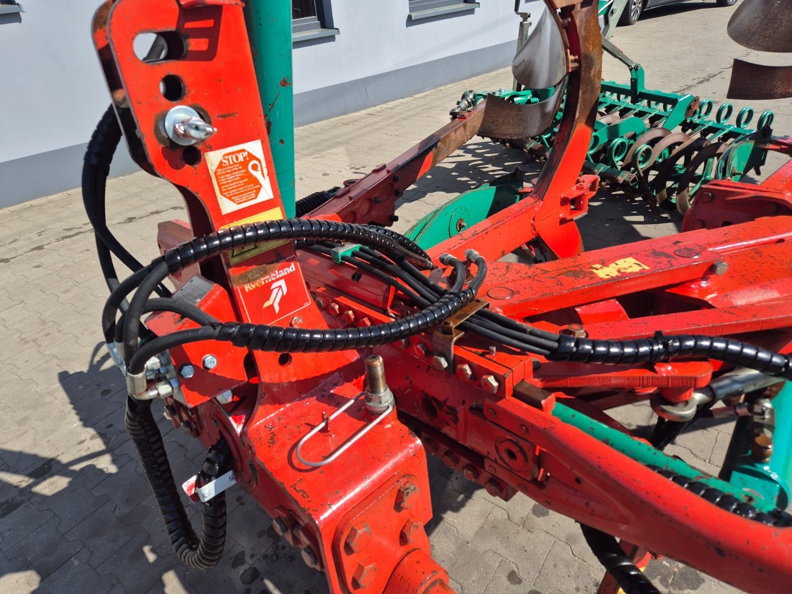 Pług Kverneland EG 100-200 Vario 4-skibowy obrotowy NON-STOP Packomat
