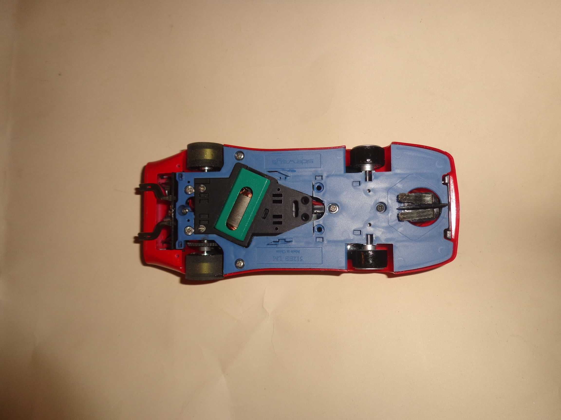 Sideways Ferrari 512 BB slot car - 1:32