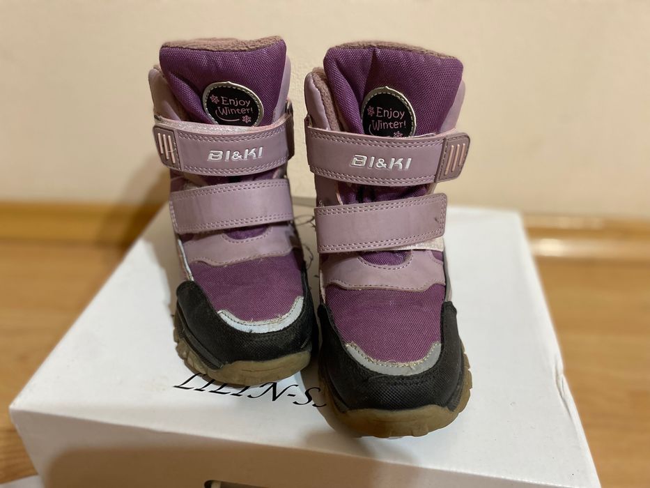 Зимові чоботи на дівчинку