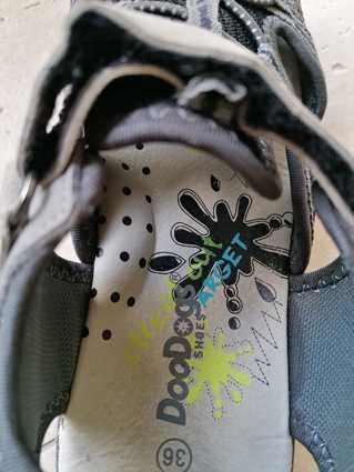 trekkingowe sandały 34