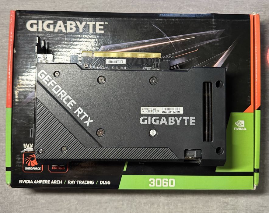 Видеокарта Gigabyte  RTX 3060 12gb Windforce