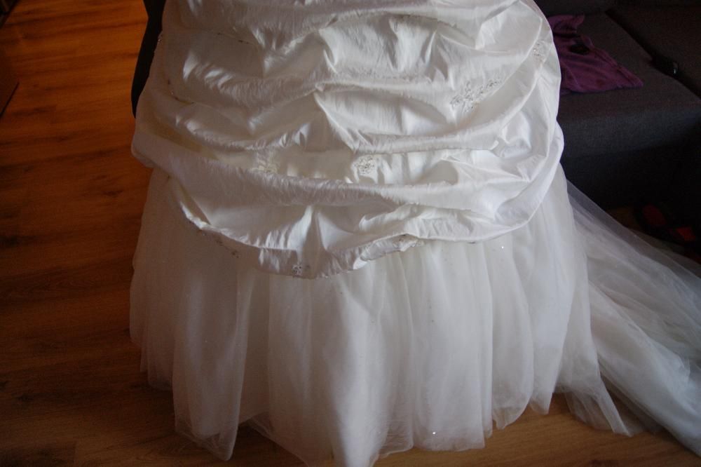 Suknia ślubna na rozmiar 38 - 44