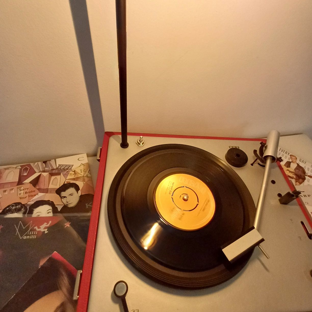 Gramofon retro dekoracja