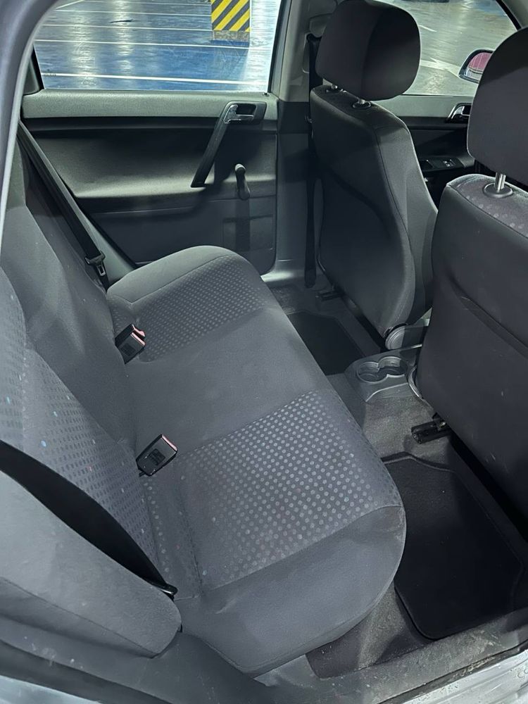 Volkswagen polo на автоматі