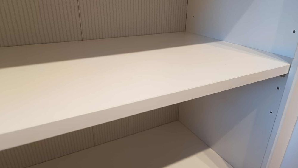 IKEA HENSVIK regał biały -zadbany, idealny dla dziecka czy do sypialni