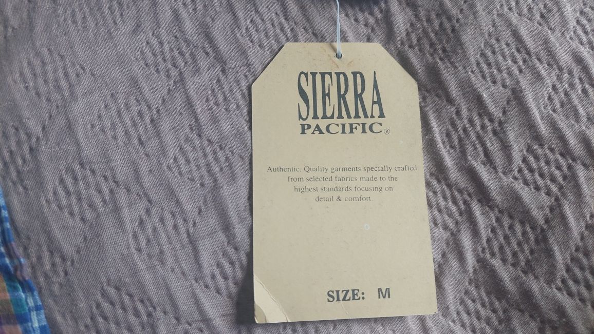 Летняя лёгкая рубашка Sierra Pacific. США