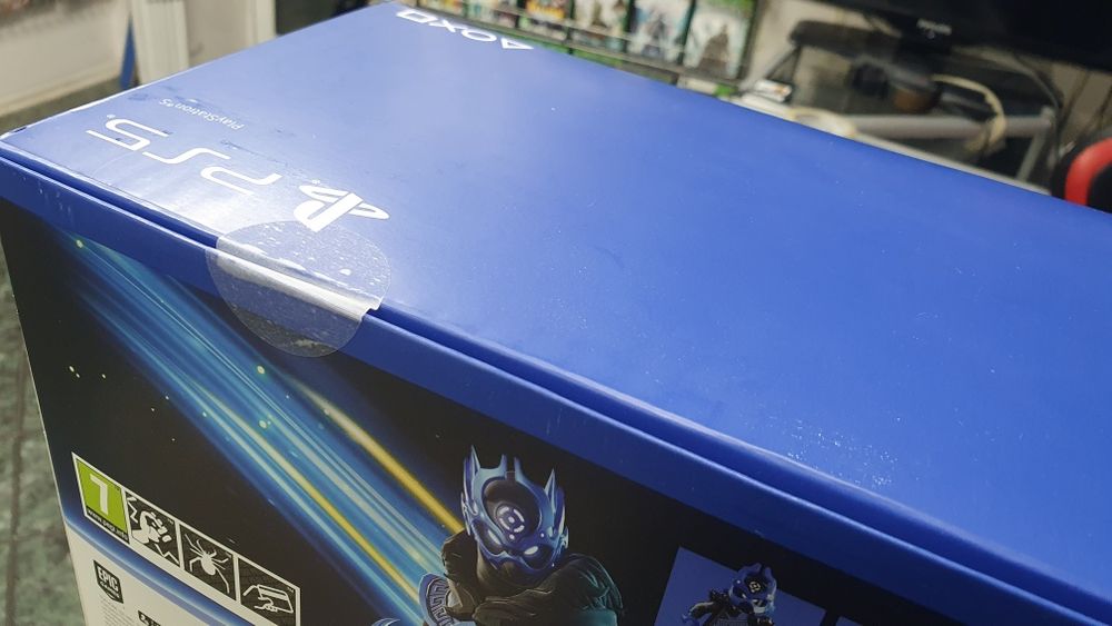 Ігрова приставка Sony PlayStation 5 PS5 Blue-Ray версія +Fortnite