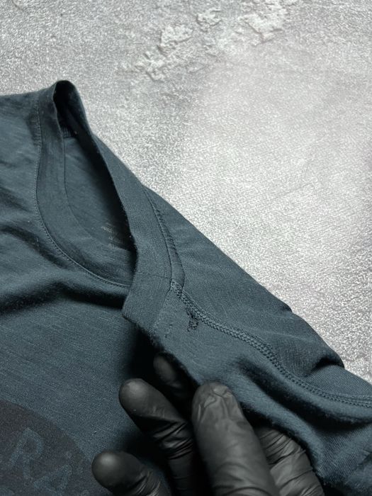 Футболка Fjallraven большой логотип биг лого L , lyle scott