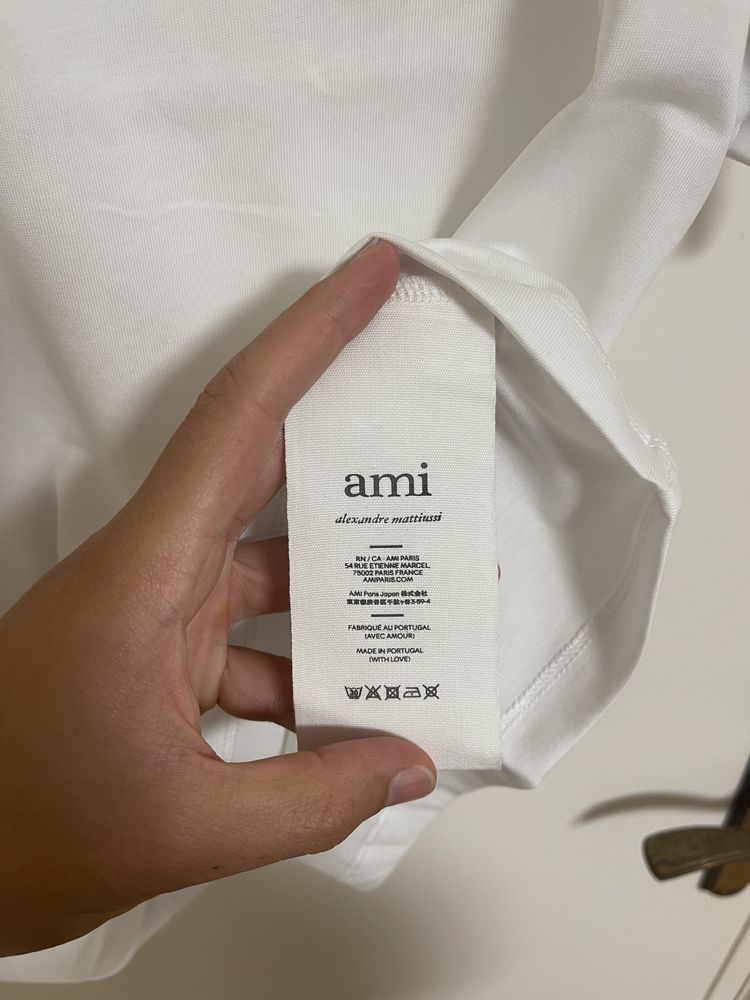 Tshirt Oversized AMI Branca (Todos os tamanhos)