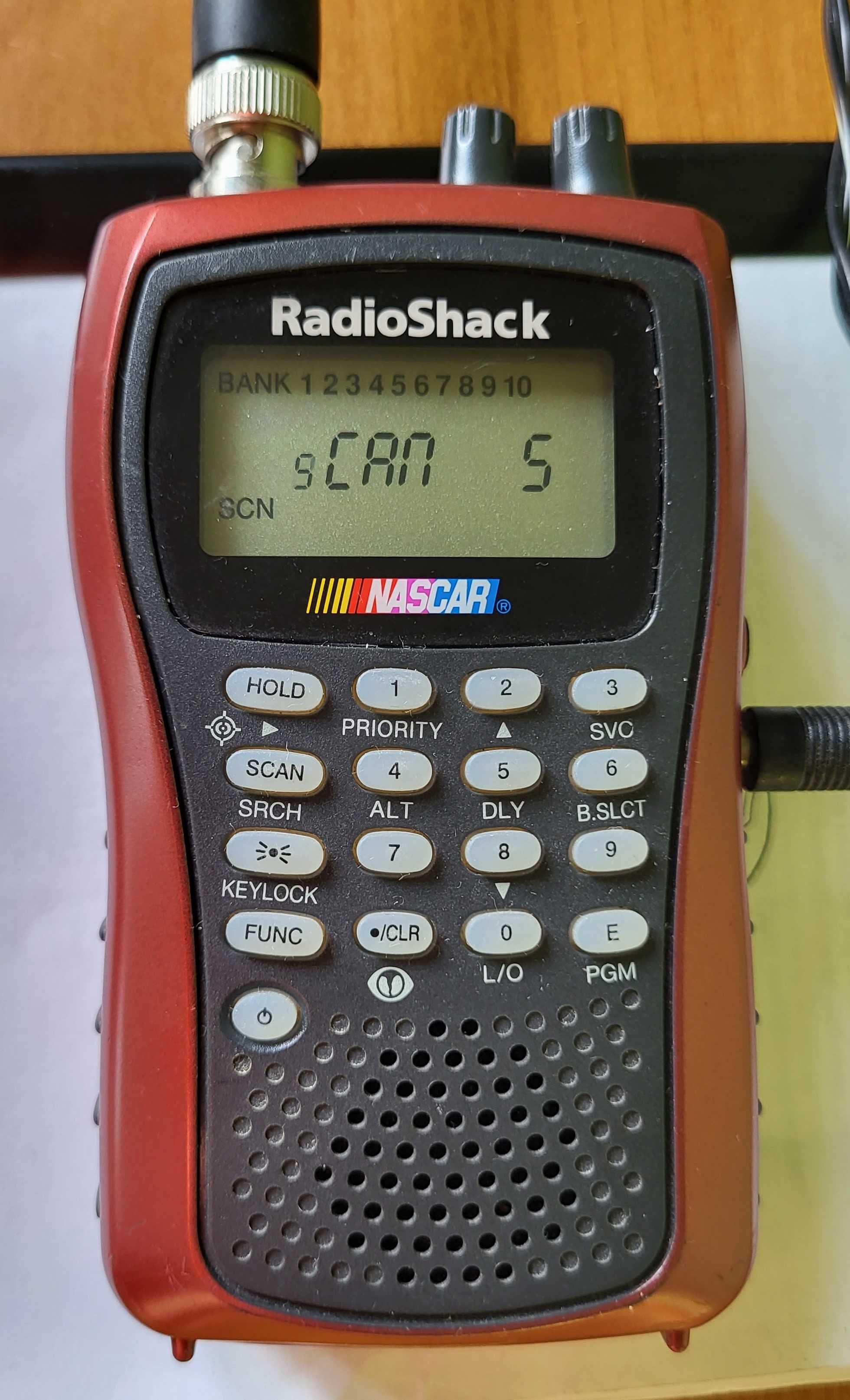 Skaner radiowy RadioShack PRO-84 jak Uniden BC92XLT zasilacz
